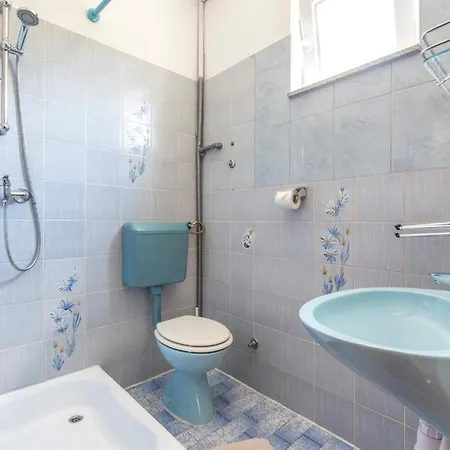 Apartmán In With Wifi Duće